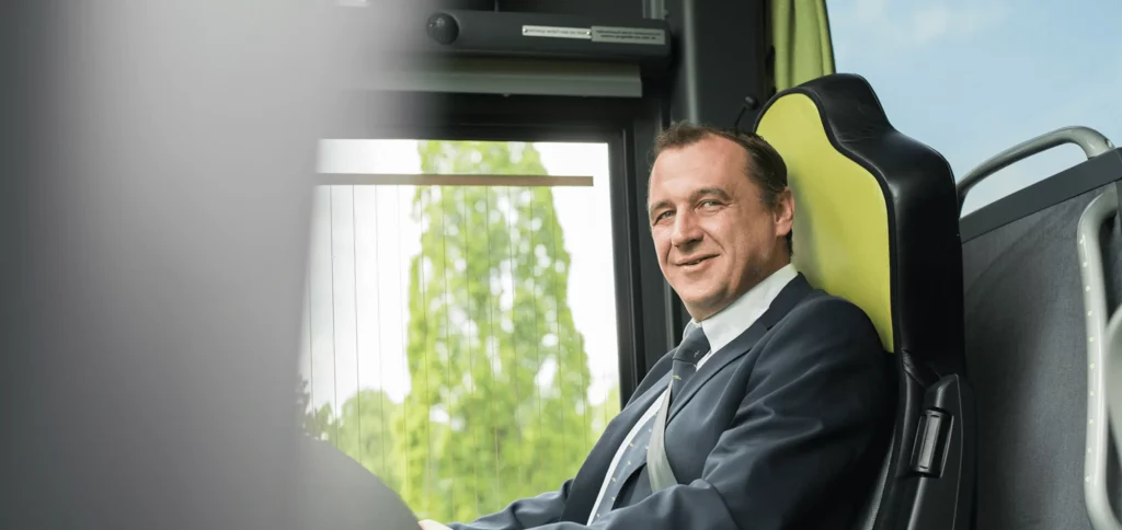 Safety on the bus | Dr. Richard Switzerland